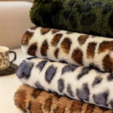 Plyšový potah na pohovku s leopardím vzorem