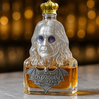 Zvěčněné ve skle — láhev whisky na počest Ozzyho Osbournea